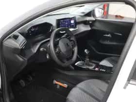Peugeot 208 (2024) thumbnail 11