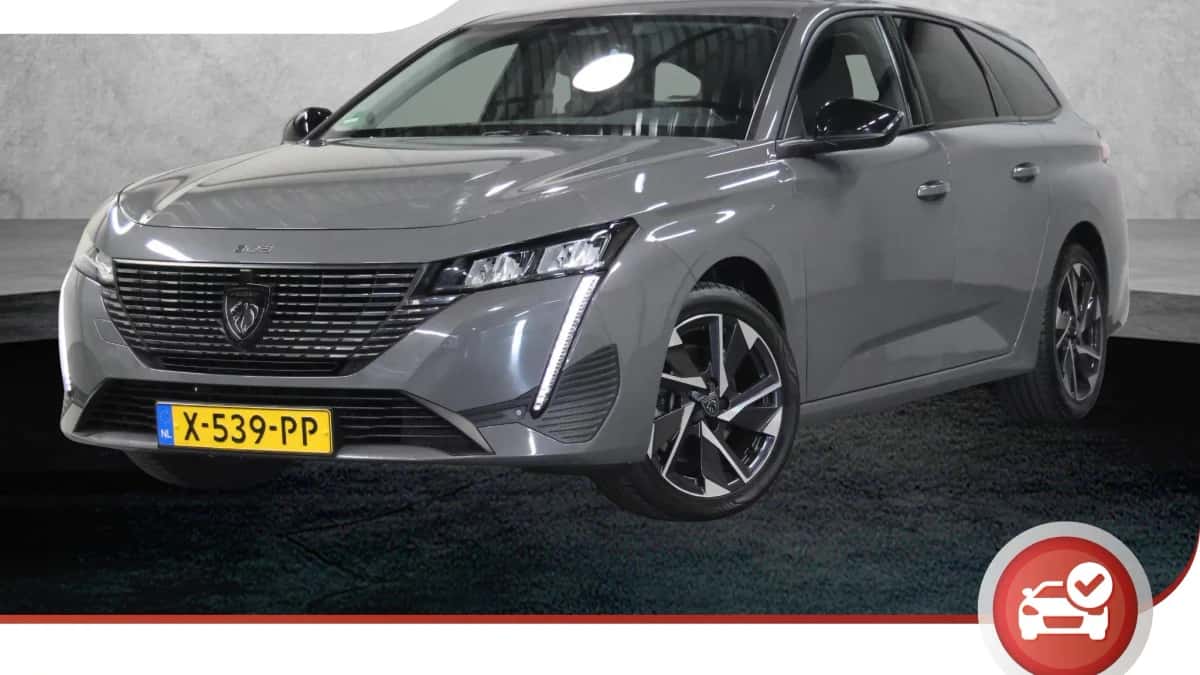Peugeot 308 (2023) — foto 1