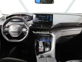 Peugeot 5008 (2022) thumbnail 12