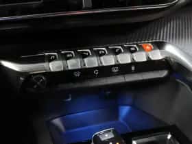 Peugeot 5008 (2022) thumbnail 35