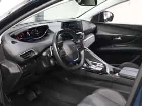 Peugeot 5008 (2022) thumbnail 10