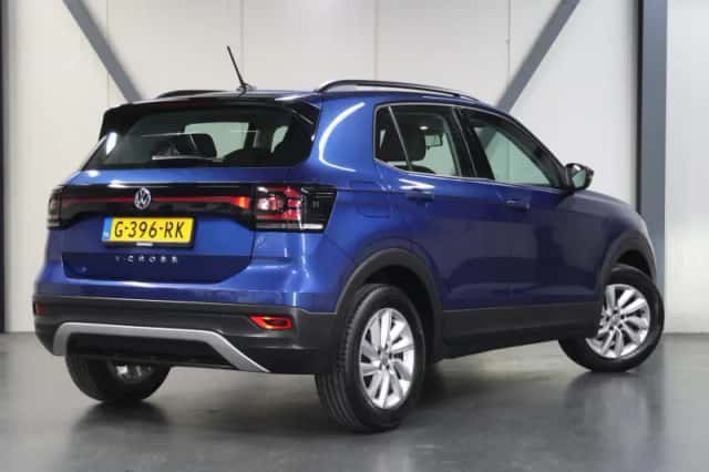 Volkswagen T-Cross (2019) thumbnail 3
