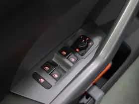 Volkswagen T-Cross (2019) thumbnail 22