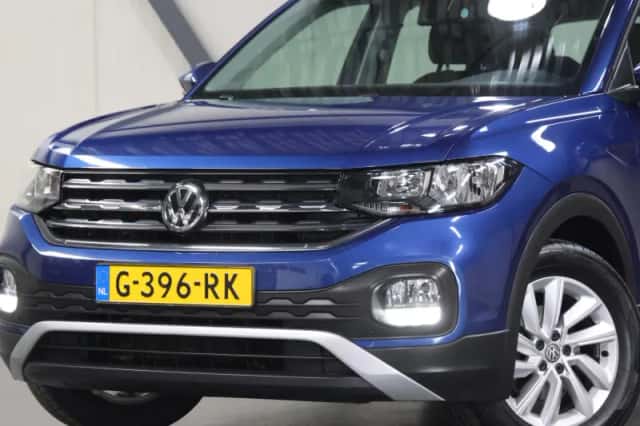 Volkswagen T-Cross (2019) thumbnail 6