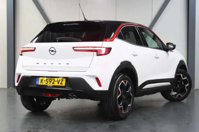 Opel Mokka (2021) thumbnail 3