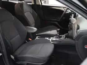 Ford Focus (2019) thumbnail 9