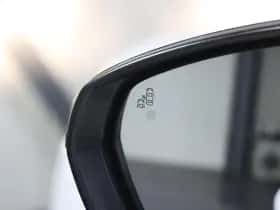 Opel Grandland X (2019) thumbnail 22