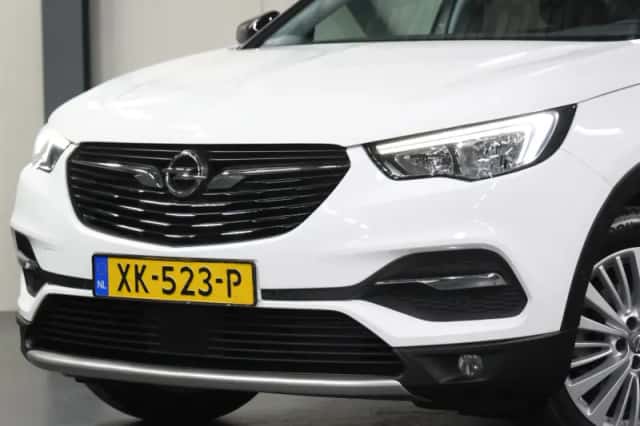 Opel Grandland X (2019) thumbnail 5