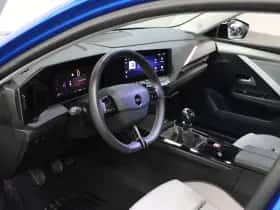 Opel Astra (2023) thumbnail 11