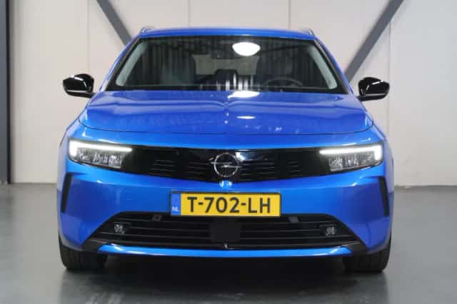 Opel Astra (2023) thumbnail 5