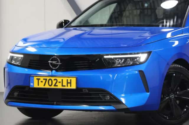 Opel Astra (2023) thumbnail 6