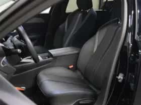 Peugeot 308 (2023) thumbnail 11