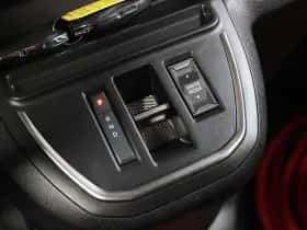 Peugeot E-Expert (2026) thumbnail 36