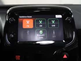 Peugeot 108 (2020) thumbnail 31