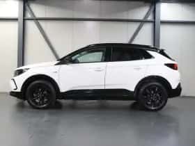 Opel Grandland (2024) thumbnail 2