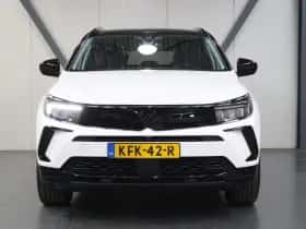 Opel Grandland (2024) thumbnail 3