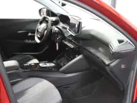Peugeot 208 (2024) thumbnail 9