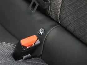 Peugeot 2008 (2023) thumbnail 14