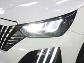 Peugeot 2008 (2023) thumbnail 20