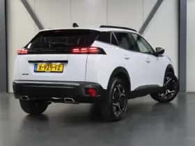 Peugeot 2008 (2023) thumbnail 3