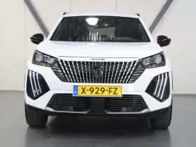Peugeot 2008 (2023) thumbnail 4
