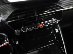 Peugeot 2008 (2023) thumbnail 33