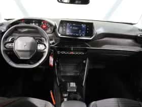 Peugeot 2008 (2022) thumbnail 12
