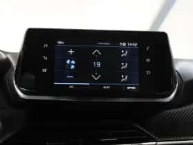 Peugeot 2008 (2022) thumbnail 26