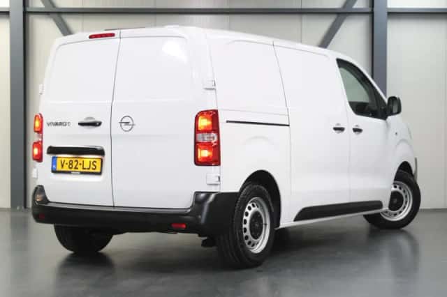 Opel Vivaro-e (2025) thumbnail 3