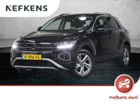 Volkswagen T-Roc (2022) thumbnail 1