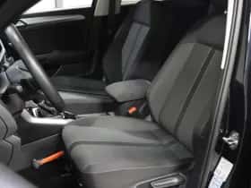 Volkswagen T-Roc (2022) thumbnail 11