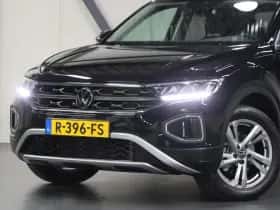 Volkswagen T-Roc (2022) thumbnail 4