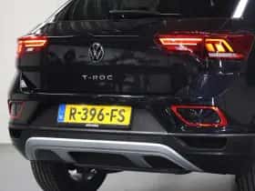 Volkswagen T-Roc (2022) thumbnail 6