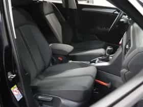 Volkswagen T-Roc (2022) thumbnail 9