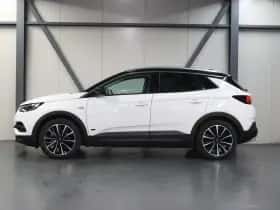 Opel Grandland X (2021) thumbnail 2