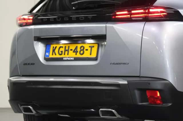 Peugeot 2008 (2025) thumbnail 6