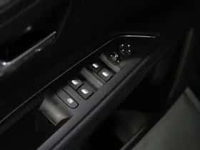 Peugeot 3008 (2023) thumbnail 24