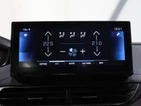 Peugeot 3008 (2023) thumbnail 31