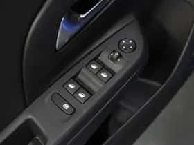 Opel Corsa (2021) thumbnail 22