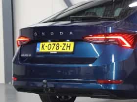 Škoda Octavia (2021) thumbnail 7