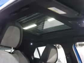 Peugeot e-2008 (2021) thumbnail 12