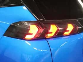 Peugeot e-2008 (2021) thumbnail 21