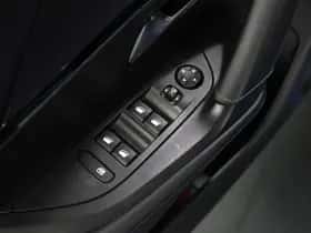 Peugeot e-2008 (2021) thumbnail 25