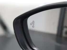 Peugeot e-2008 (2025) thumbnail 23