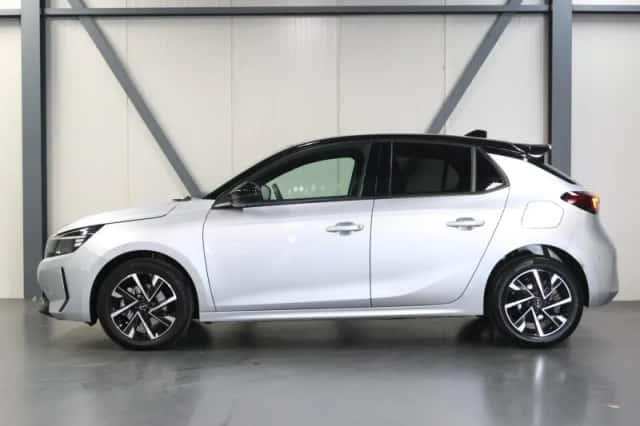 Opel Corsa (2025) thumbnail 2