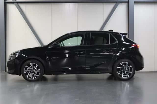 Opel Corsa (2025) thumbnail 2