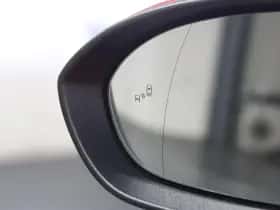 Opel Astra (2017) thumbnail 28