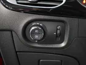 Opel Astra (2017) thumbnail 31