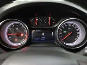Opel Astra (2017) thumbnail 35