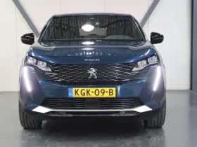 Peugeot 3008 (2024) thumbnail 4